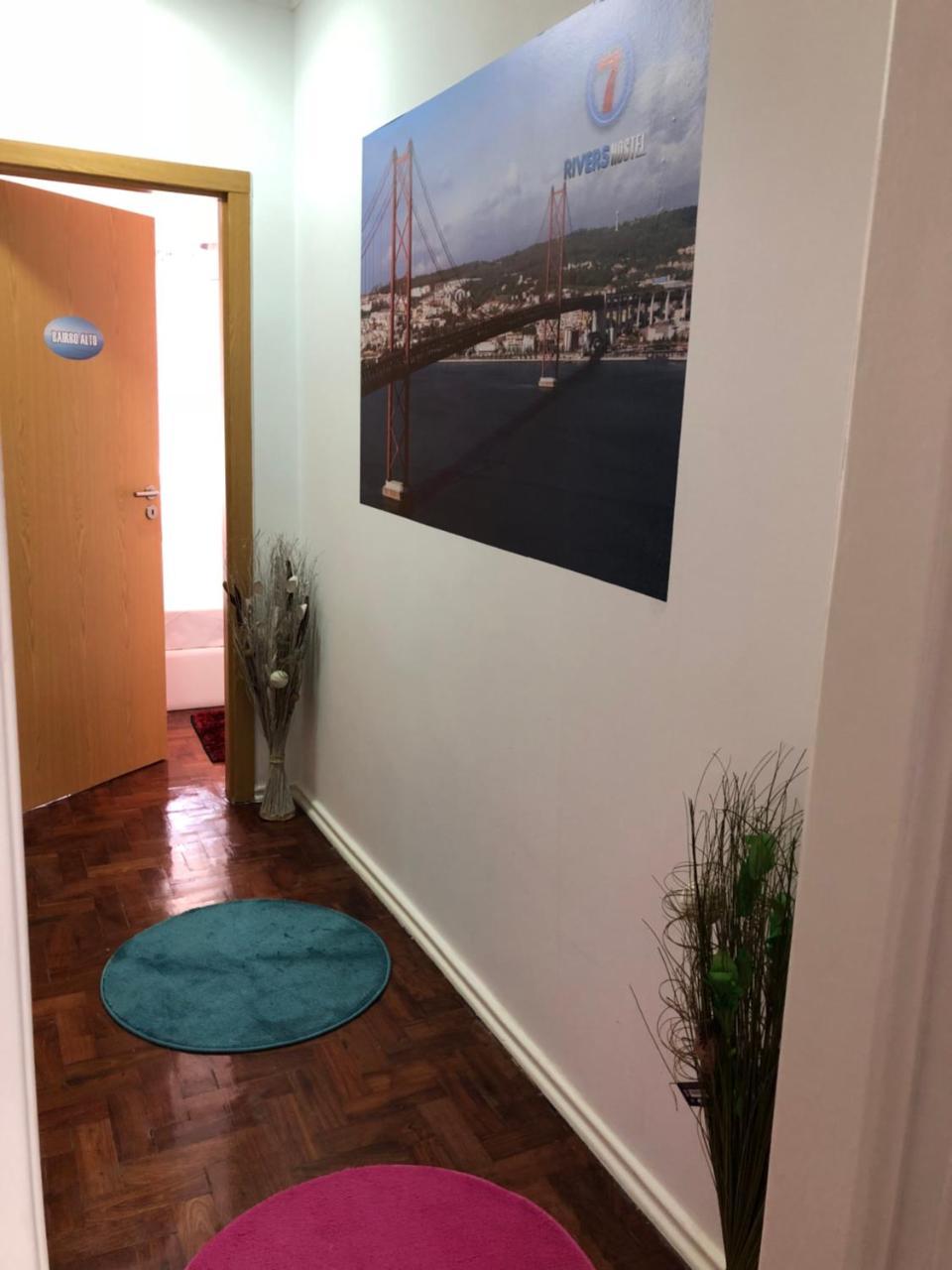 7 Rivers Hostel Lisboa Extérieur photo