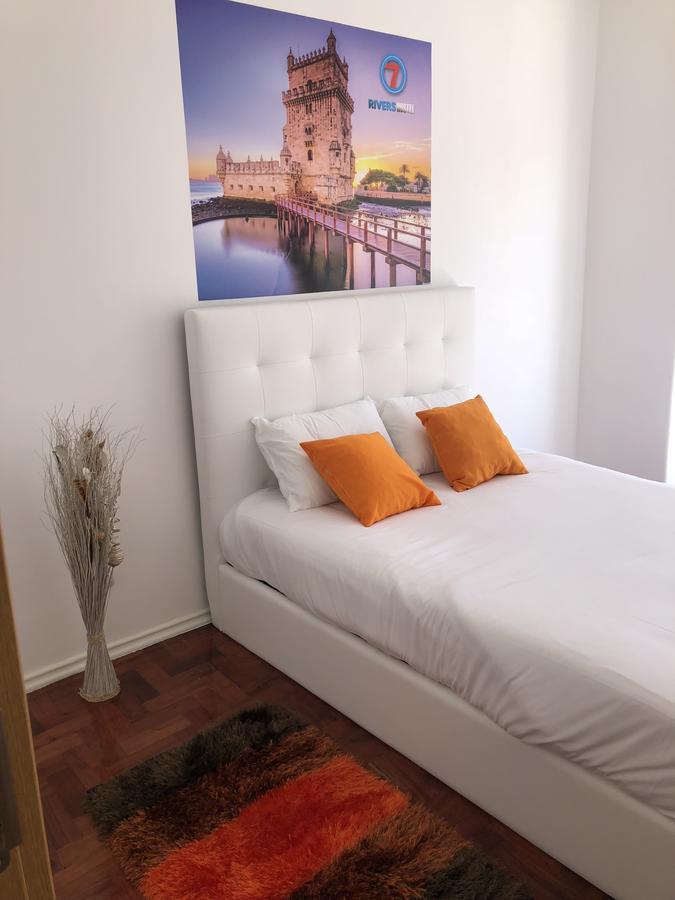 7 Rivers Hostel Lisboa Extérieur photo