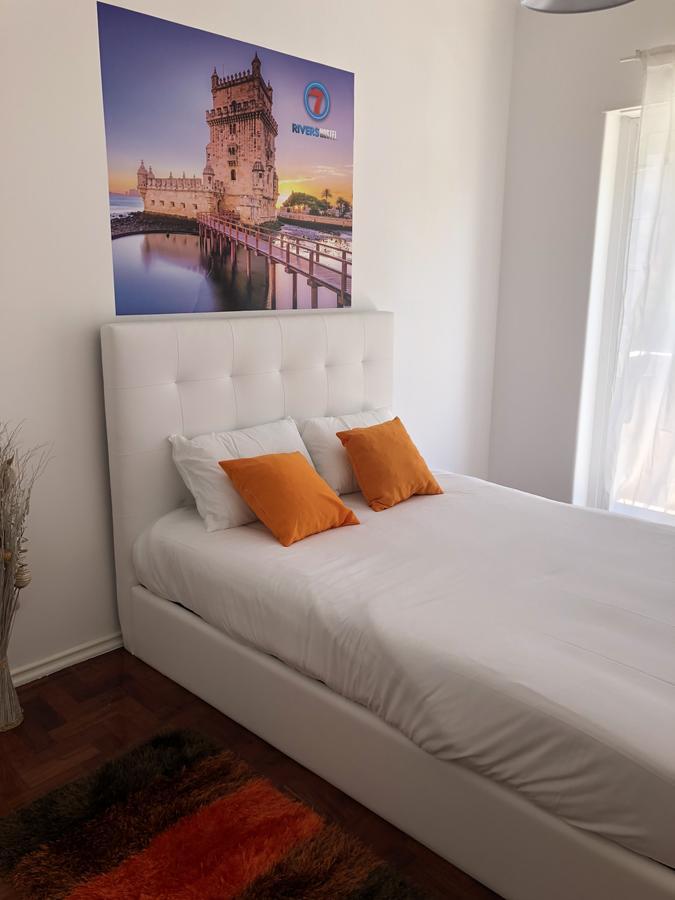 7 Rivers Hostel Lisboa Extérieur photo
