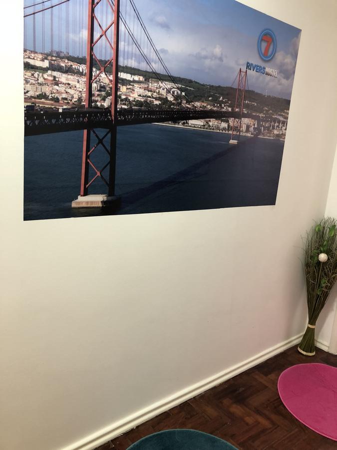 7 Rivers Hostel Lisboa Extérieur photo